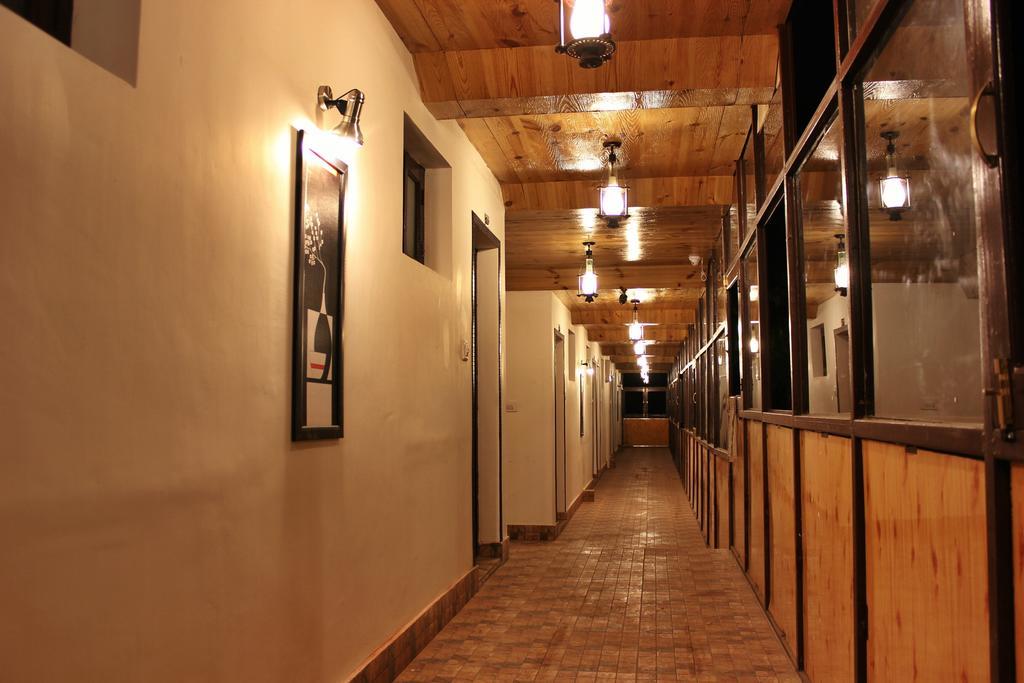 Hotel Walisons Resorts Srīnagar Eksteriør billede